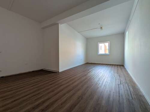 Foto - Wohnung zum Mieten in Buchbach 700,00 € 100 m²