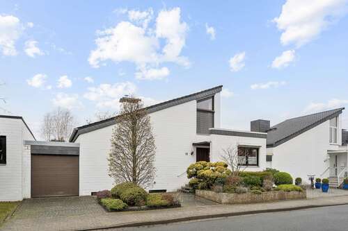 Foto - Haus zum Kaufen in Laatzen 495.000,00 € 124.35 m²