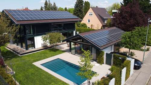 Foto - Haus zum Kaufen in Augsburg 2.450.000,00 € 243 m²