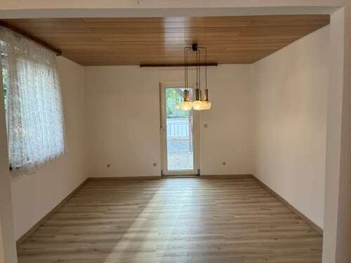 Foto - Haus zum Mieten in Rutesheim 850,00 € 85 m²