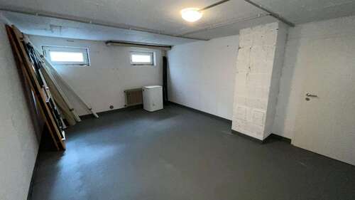 Foto - Halle in Königswinter 150,00 € 23 m²