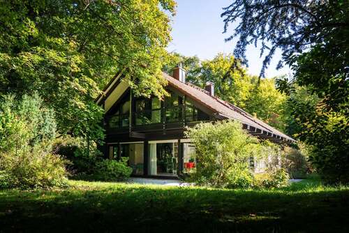 Foto - Haus zum Kaufen in Feldafing 1.950.000,00 € 252 m²