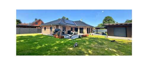 Foto - Haus zum Kaufen in Latendorf Braak Siedlung 664.000,00 € 181 m²