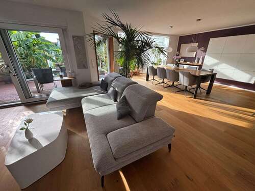 Foto - Haus zum Kaufen in Philippsburg 699.000,00 € 200 m²