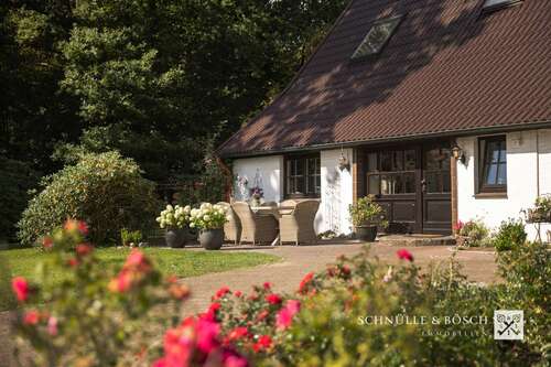 Foto - Haus zum Kaufen in Estorf 499.000,00 € 244 m²