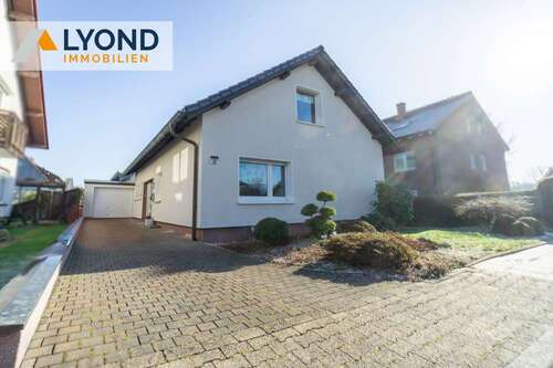 Foto - Haus zum Kaufen in Wickede 399.000,00 € 165 m²