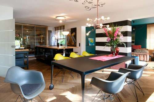 Foto - Haus zum Kaufen in Neuss 1.050.000,00 € 200 m²