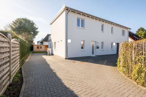 Foto - Haus zum Kaufen in Lübeck 495.000,00 € 119 m²