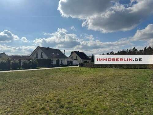 Foto - Grundstück zu verkaufen in Michendorf 440.000,00 € 853 m²