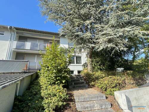 Foto - Haus zum Kaufen in Weinstadt 799.000,00 € 220 m²