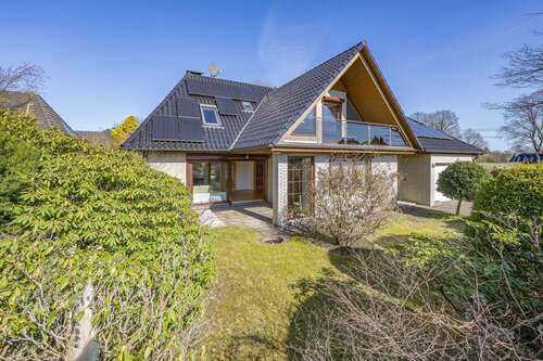 Foto - Haus zum Kaufen in Ellerbek 698.000,00 € 146 m²