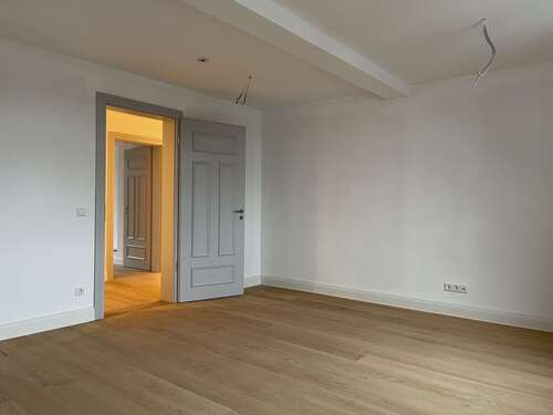 Foto - Wohnung zum Mieten in Königstein 3.640,00 € 182 m²