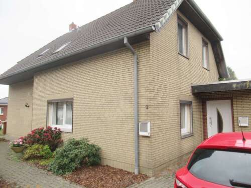 Foto - Haus zum Kaufen in Weyhe 359.000,00 € 193 m²