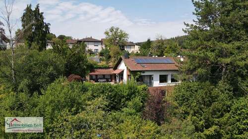 Foto - Haus zum Kaufen in Mettlach 489.800,00 € 411.24 m²
