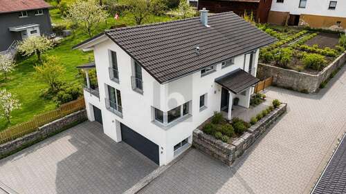 Foto - Haus zum Kaufen in Hohentengen am Hochrhein 670.000,00 € 173 m²