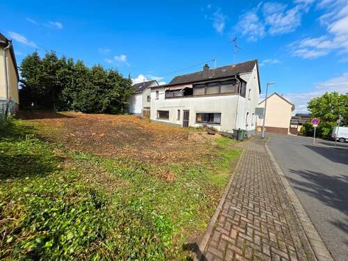 Foto - Haus zum Kaufen in Montabaur Elgendorf 125.000,00 € 164 m²