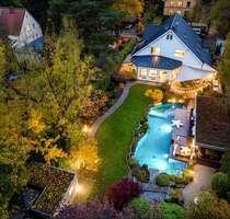 Haus zum Kaufen in Kleinmachnow 2.498.000,00 € 393.14 m²