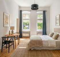 Wohnung zum Kaufen in Berlin-Charlottenburg 190.000,00 € 31 m²