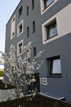 Foto - Wohnung zum Mieten in Düsseldorf 999,00 € 85 m²