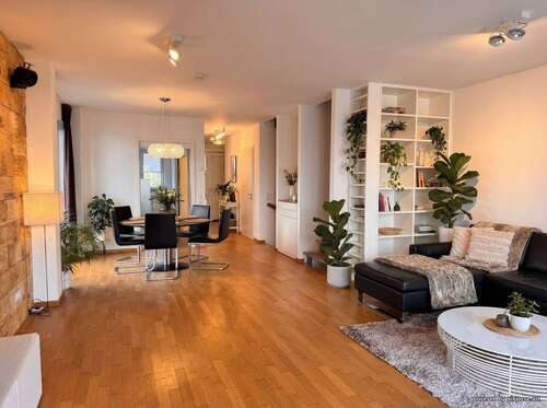 Foto - Haus zum Kaufen in Düsseldorf 1.490.000,00 € 180 m²