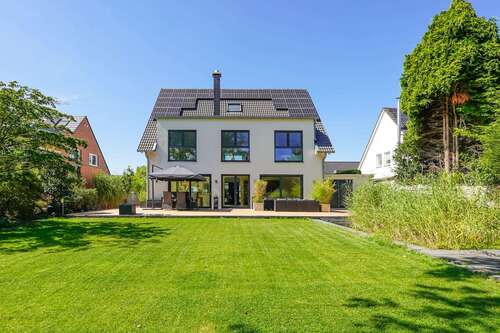 Foto - Haus zum Kaufen in Düsseldorf 2.290.000,00 € 289 m²