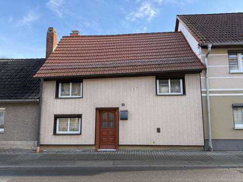 Foto - Haus zum Kaufen in Friemar 115.000,00 € 145 m²