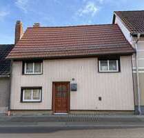 Haus zum Kaufen in Friemar 115.000,00 € 145 m²