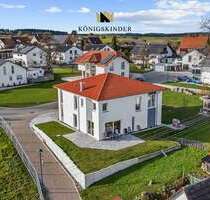 Haus zum Kaufen in Vöhringen 795.000,00 € 219 m²