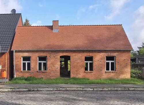 Foto - Haus zum Kaufen in Breitenfeld 39.000,00 € 65 m²