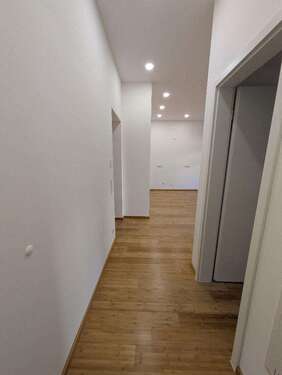 Foto - Wohnung zum Mieten in Chemnitz 645,00 € 81.8 m²