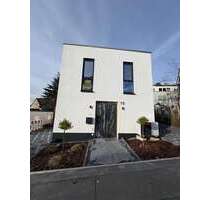 Haus zum Mieten in Wuppertal 2.700,00 € 150 m²