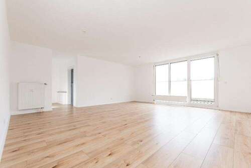 Foto - Wohnung zum Mieten in Chemnitz 450,00 € 72.68 m²