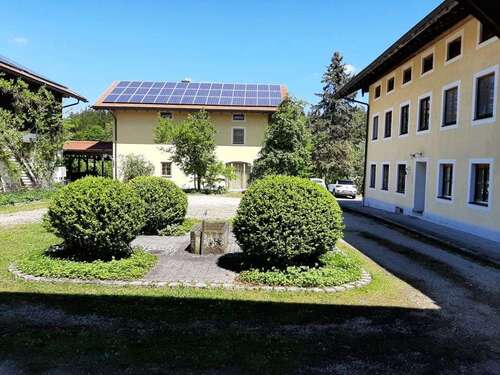 Foto - Wohnung zum Mieten in Tittmoning 880,00 € 110 m²