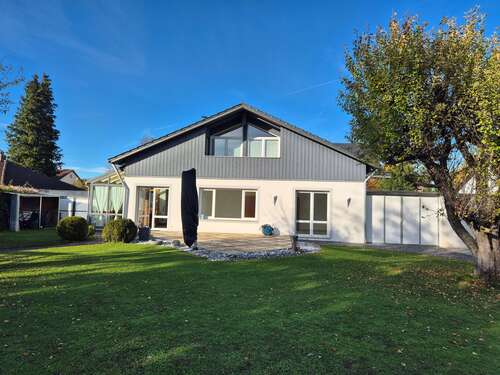 Foto - Haus zum Kaufen in Königsbrunn 1.198.000,00 € 228 m²