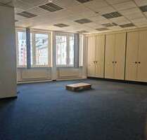 Büro in FRANKFURT 2.561,00 € 197 m²