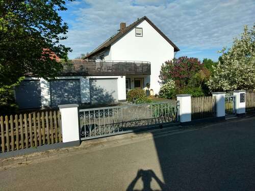 Foto - Haus zum Kaufen in Adelshofen 620.000,00 € 143 m²