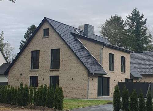 Foto - Haus zum Kaufen in Tornesch 588.390,00 € 145 m²
