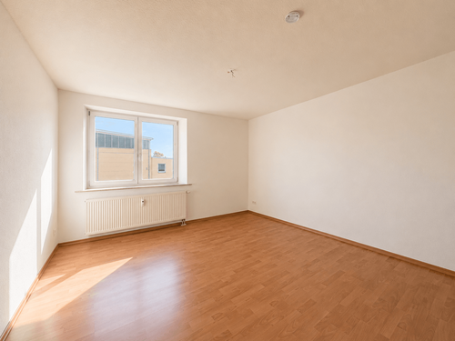 Foto - Wohnung zum Mieten in Chemnitz 338,00 € 52.63 m²