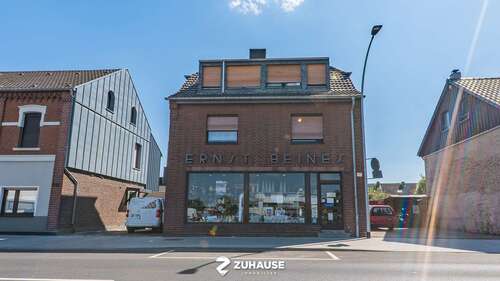 Foto - Haus zum Kaufen in Mönchengladbach 349.000,00 € 137 m²