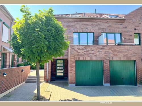 Foto - Haus zum Kaufen in Krefeld 369.000,00 € 114 m²