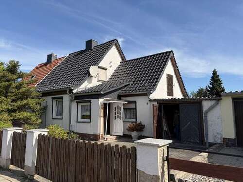 Foto - Haus zum Kaufen in Beuna 127.000,00 € 75 m²