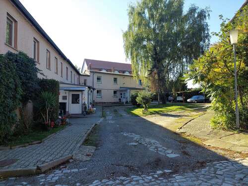 Foto - Haus zum Kaufen in Giersleben 149.000,00 € 400 m²