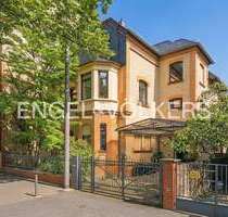 Haus zum Kaufen in Unterliederbach 1.425.000,00 € 314 m²