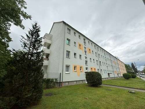 Foto - Wohnung zum Kaufen in Weißenfels 69.900,00 € 59 m²