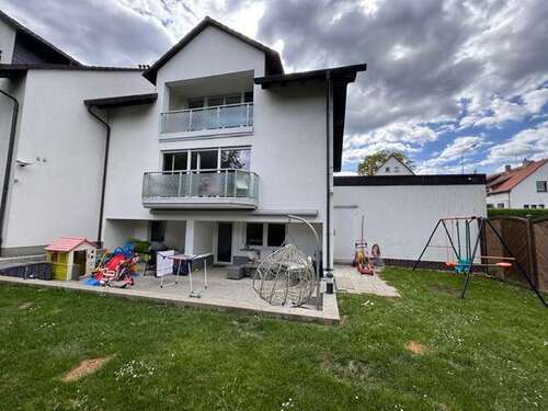Foto - Haus zum Kaufen in Schwalbach am Taunus 699.000,00 € 163 m²