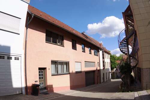 Foto - Haus zum Kaufen in Eppingen 550.000,00 € 204 m²