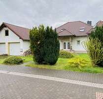 Haus zum Kaufen in Staufenberg 697.000,00 € 218 m²