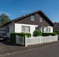 Haus zum Kaufen in Asbach 430.000,00 € 222 m²