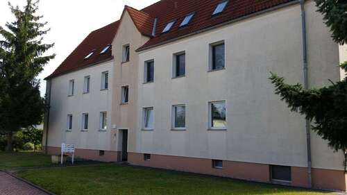 Foto - Wohnung zum Mieten in Neukieritzsch OT Lobstädt 450,00 € 60 m²