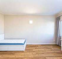 WG-Zimmer in Berlin 899,00 € 18.33 m²